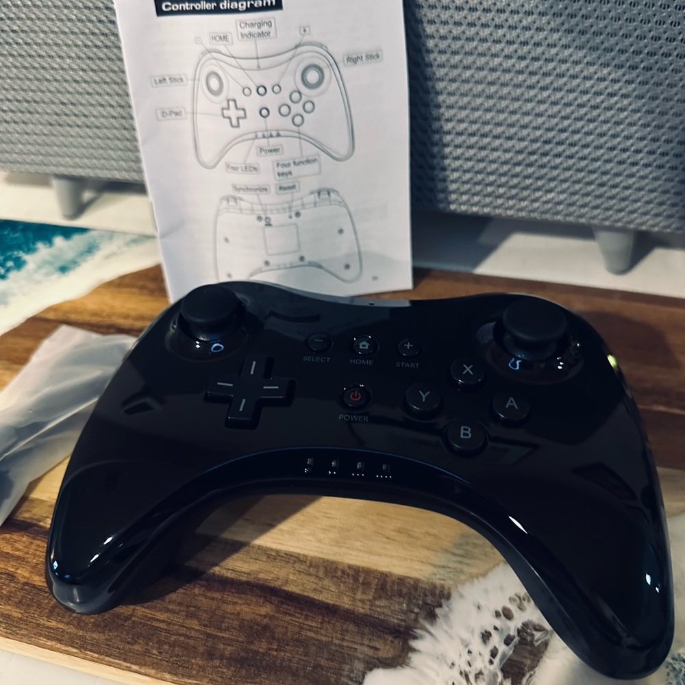 Wireless Black Game Controller